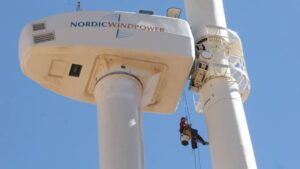 Wind Turbines For At Home: Benefits and Challenges