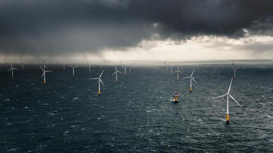 wind turbines hurricanes